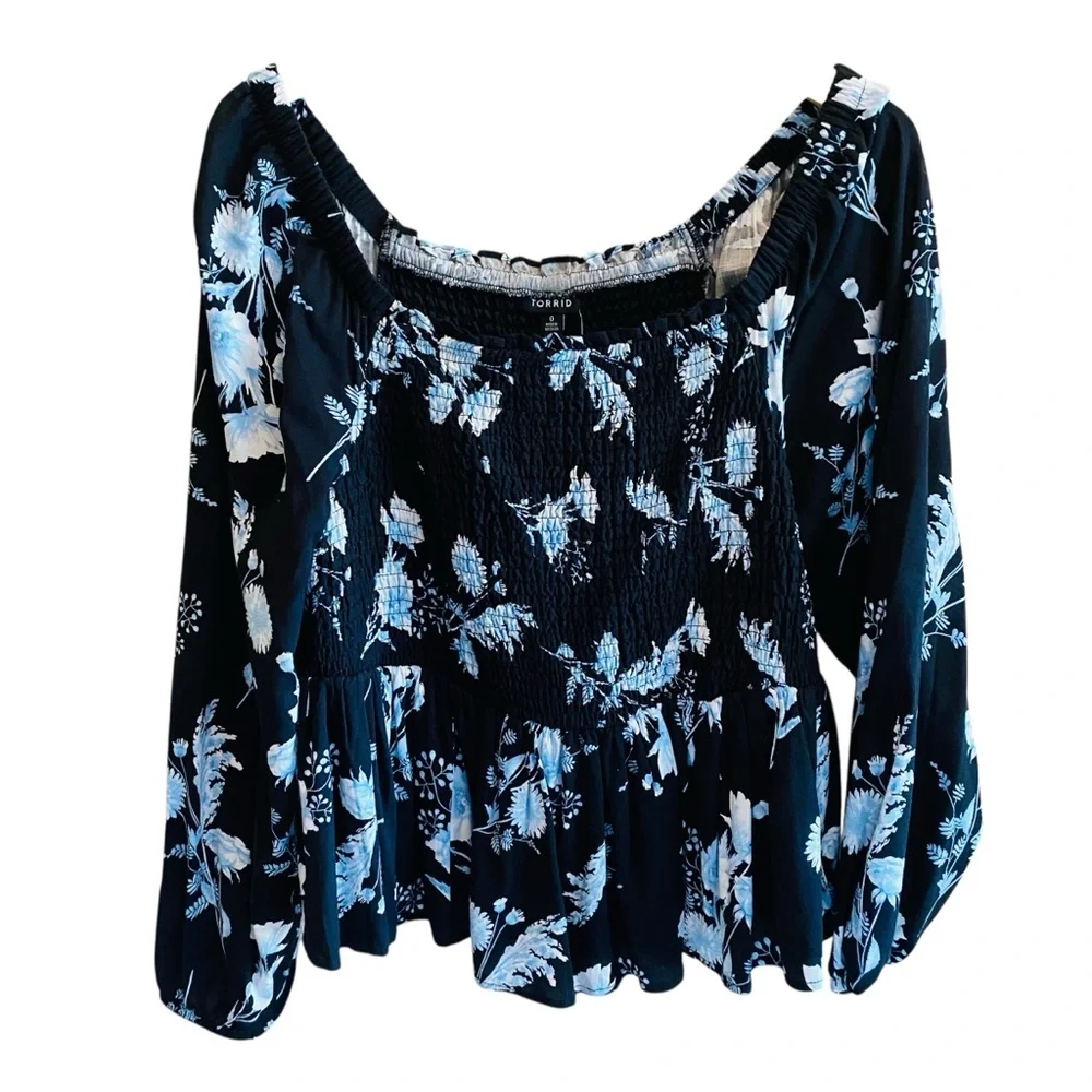 Torrid NWT Rayon Slub Smocked Bodice Floral Long Sleeve Crop Blouse, Size 12 - Picture 6 of 11